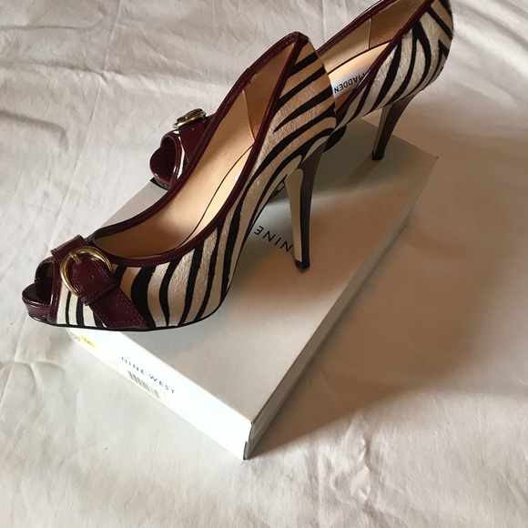 Nine West Fredao Zebra Print Peep Toe Pumps - Picture 3 of 7